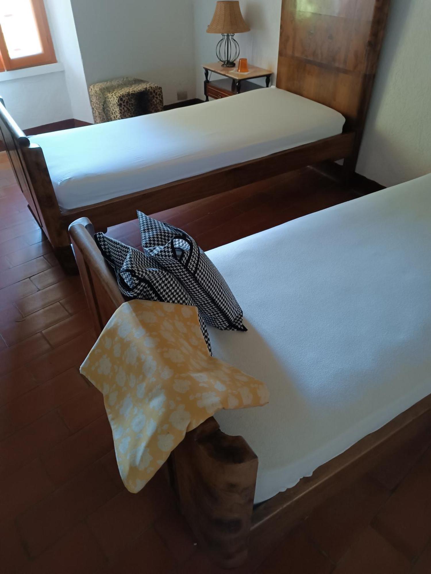Pilgrim Rooms 구비오 외부 사진